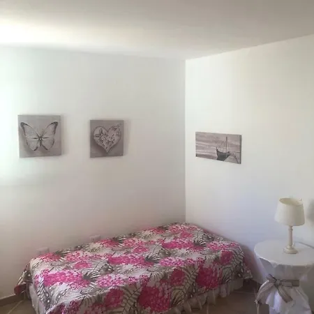 Liviana Villa